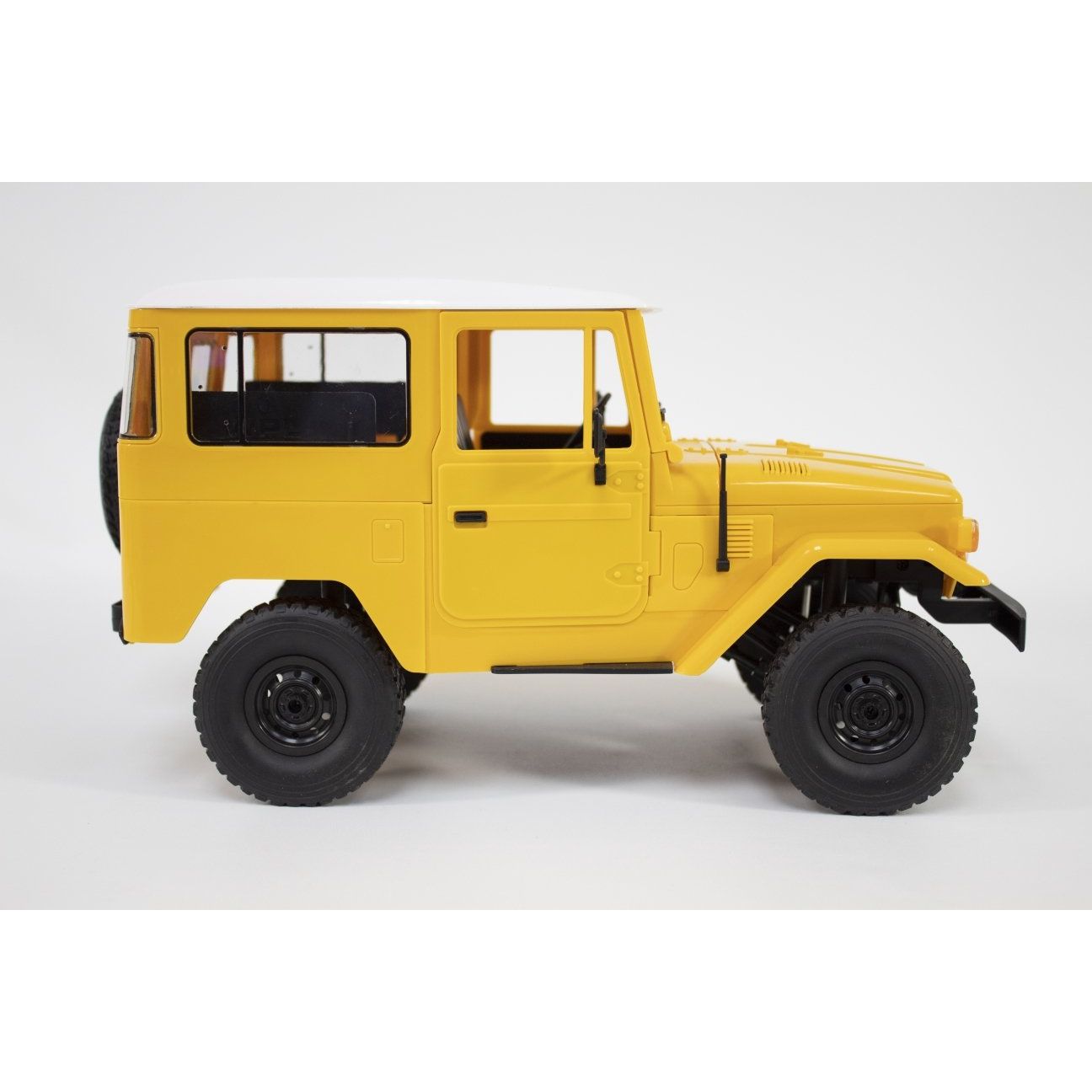 Land Cruiser 4x4 1:16th Scale KIT RC Truck
